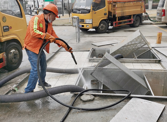 复兴隔油池清理